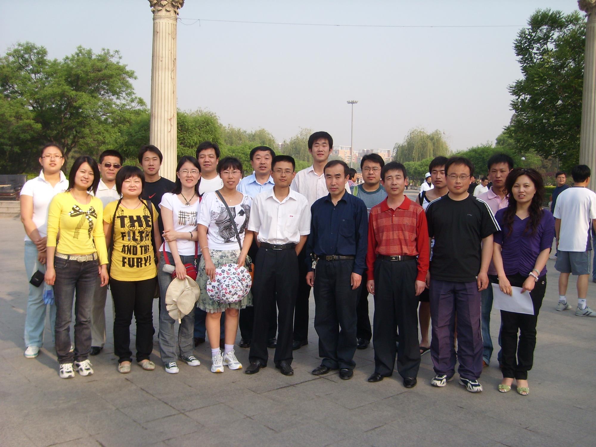 6375529046117068292488027