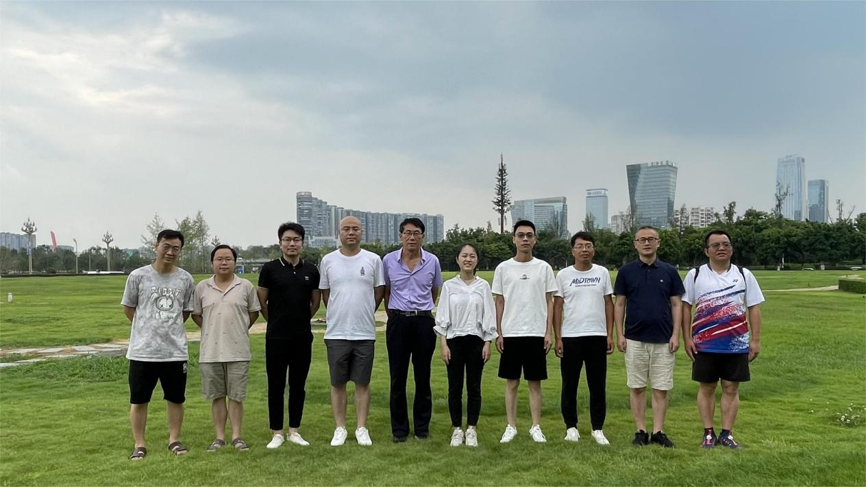 6382797383575019532228634